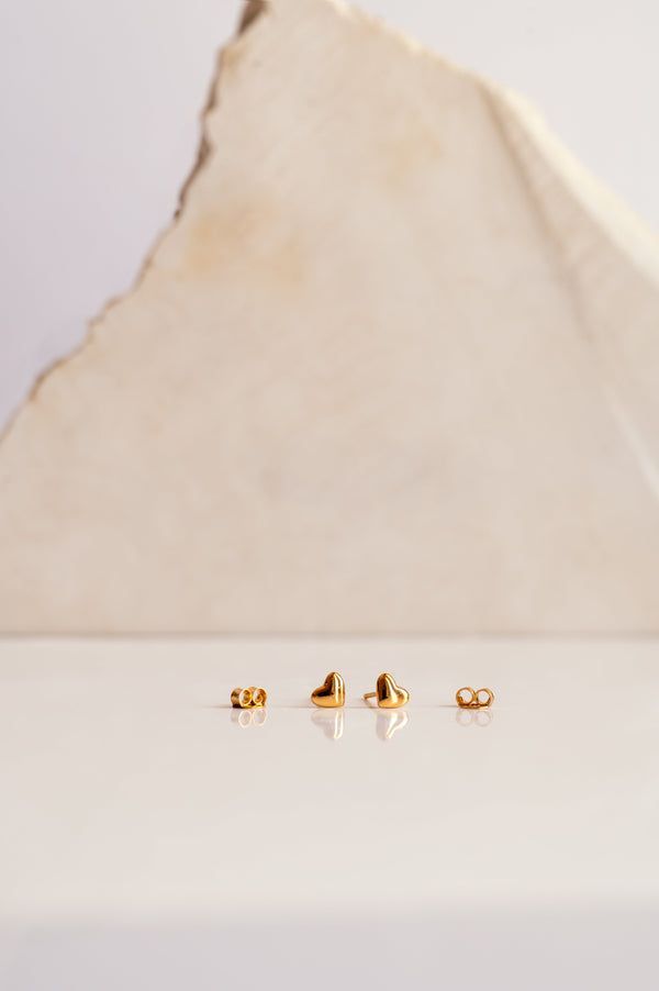 Albi Mini Heart Earrings