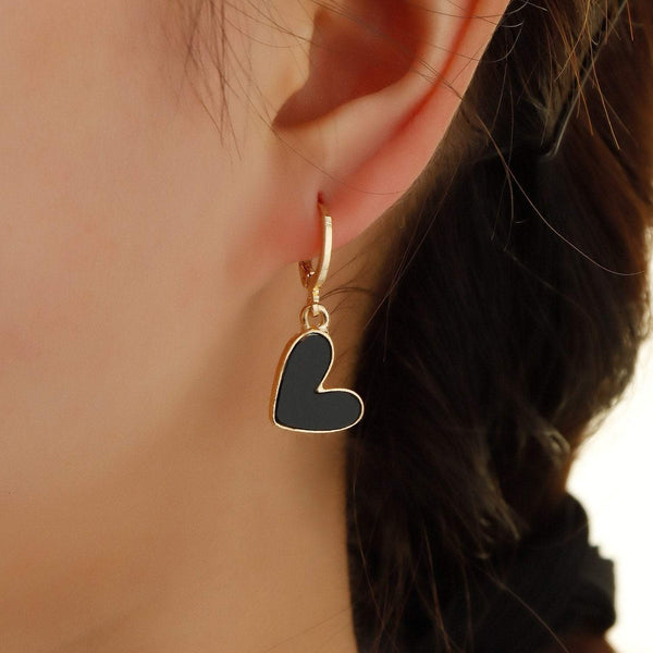 Women's fashion retro gold earrings simple heart earrings