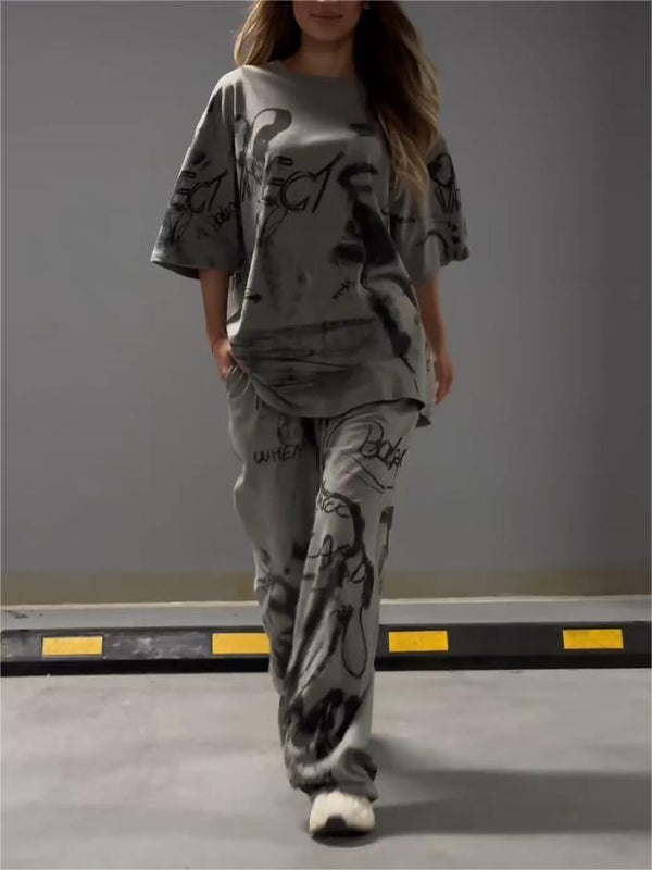 Fashion Loose Graffiti Round Neck T-shirt Two-piece Set